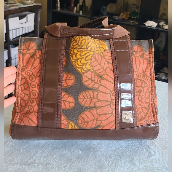 Tory Burch Floral Tote Bag - Picture 3 of 12